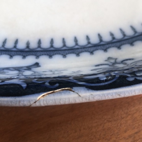 Vintage Leicester platter from prior to 1960. One chip as shown in pictures. - Picture 6 of 9